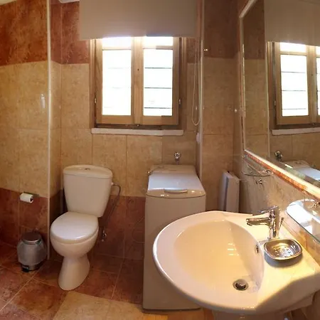 Tarsanas Luxury Apartment *