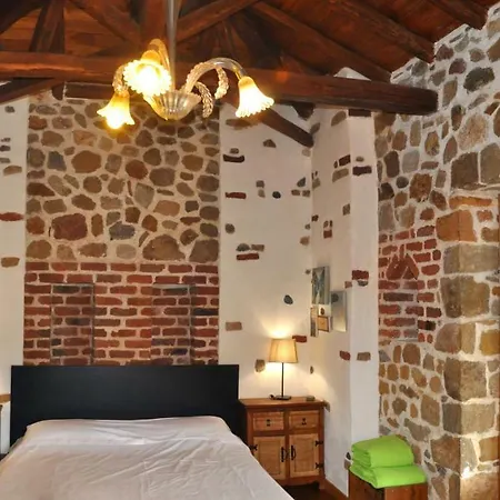 Tarsanas Luxury Apartment *
